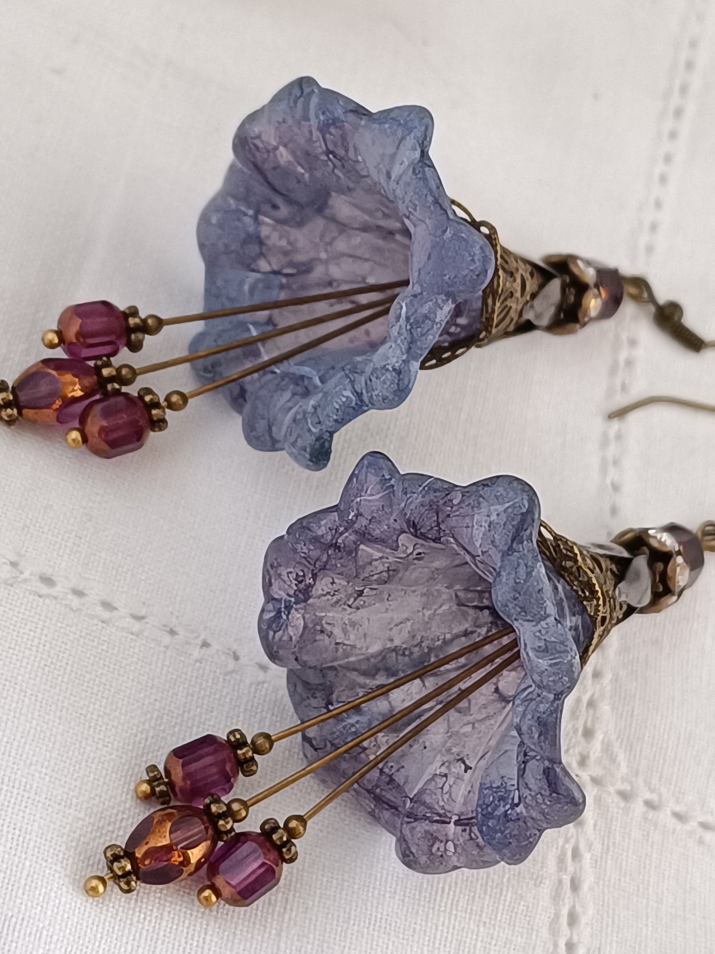Boucles d'Oreilles Fleurs Lucite XXL - Perles Verre Tchèque