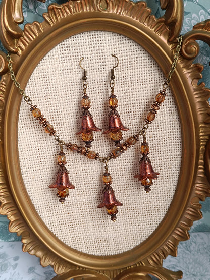 Parure Collier Boucles d'Oreilles Fleurs Féeriques Lucite Ambre Verre Tchèque Bronze Antique