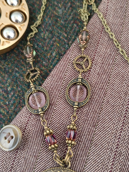 Collier chaîne et chapelet de perles pendentif cabochon steampunk
