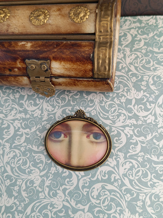 Broche cabochon verre oeil , original style cabinet de curiosités victorien