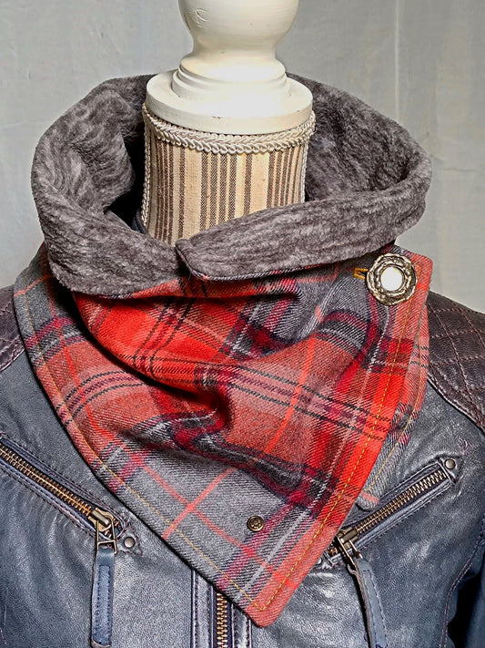 Tour de cou tartan laine doublé polaire - Bouton métal nacre et détail bronze