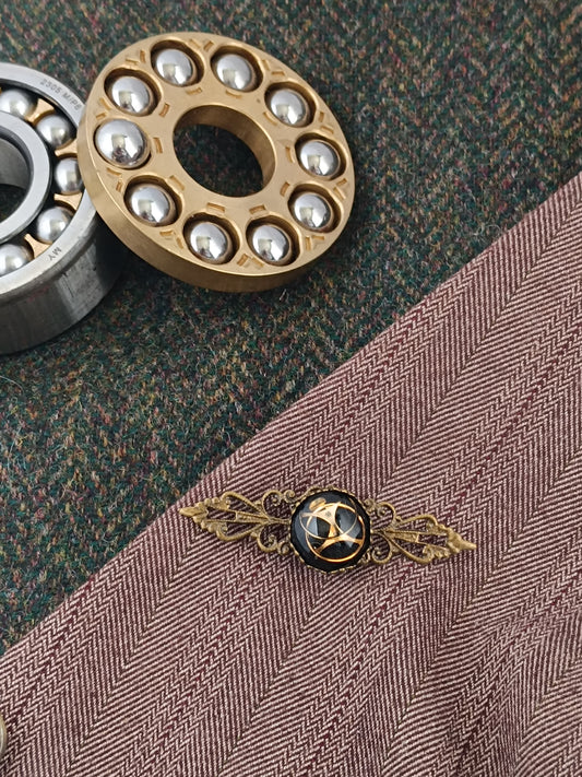 Broche Épinglette Steampunk Cabochon Noir - Résine Époxy Bronze Antique