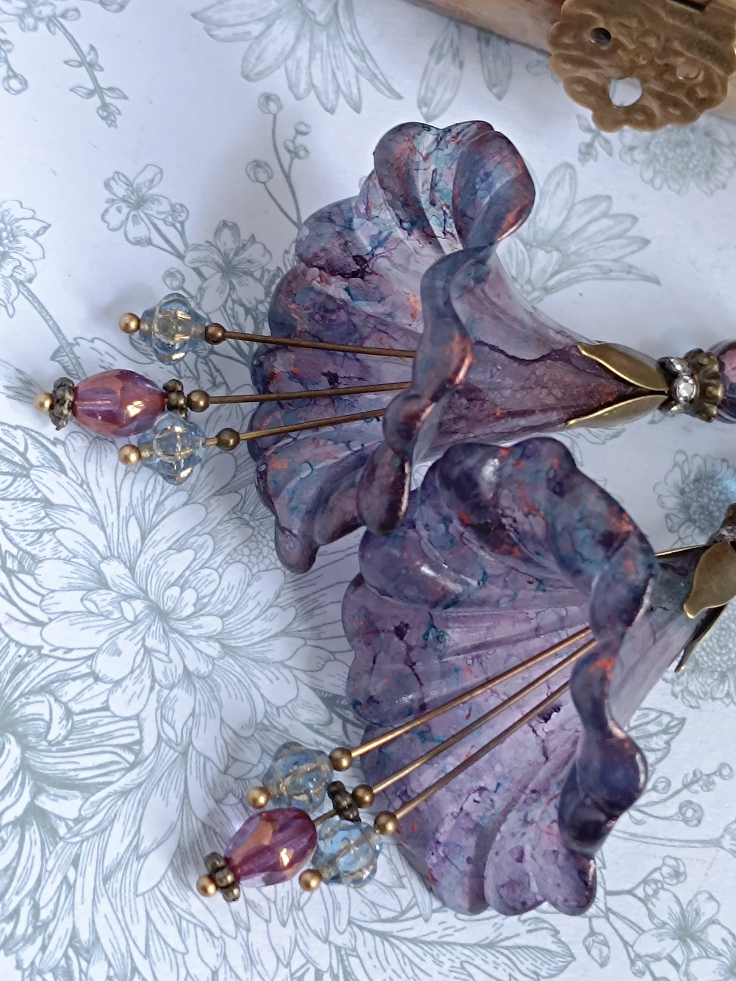 Boucles d'Oreilles Fleur Trompette mélancolique printanière xxl