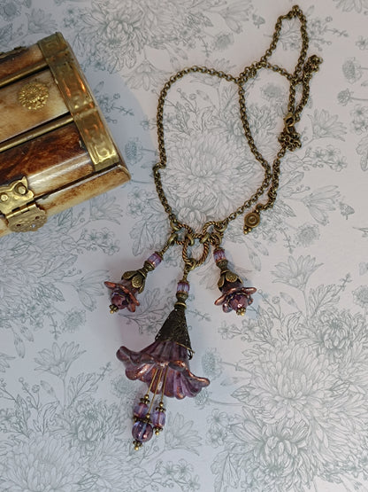 Collier Sautoir Fleurs Féeriques Améthystes - Lucite Peinte Main Bronze Antique