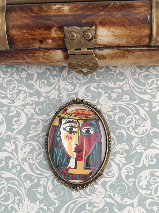 Broche cabochon verre hommage à Picasso portrait de femme