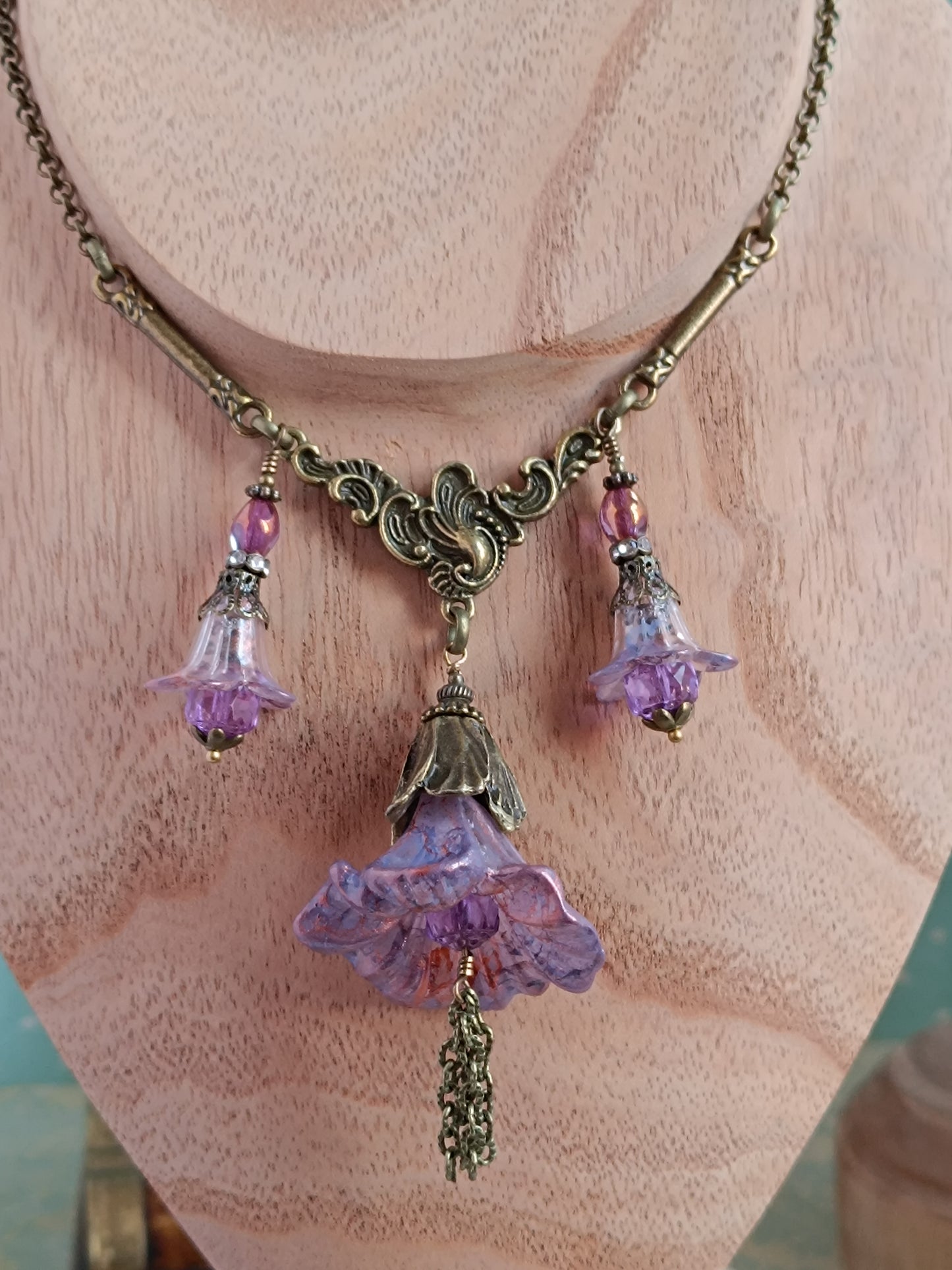 Collier Trio de Fleurs  Lucite Vintage Perles Tchèque Bronze