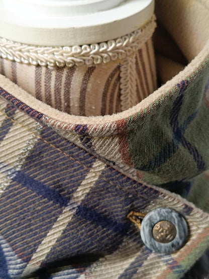 Tour de cou écharpe boutonnée tartan et polaire, bouton vintage
