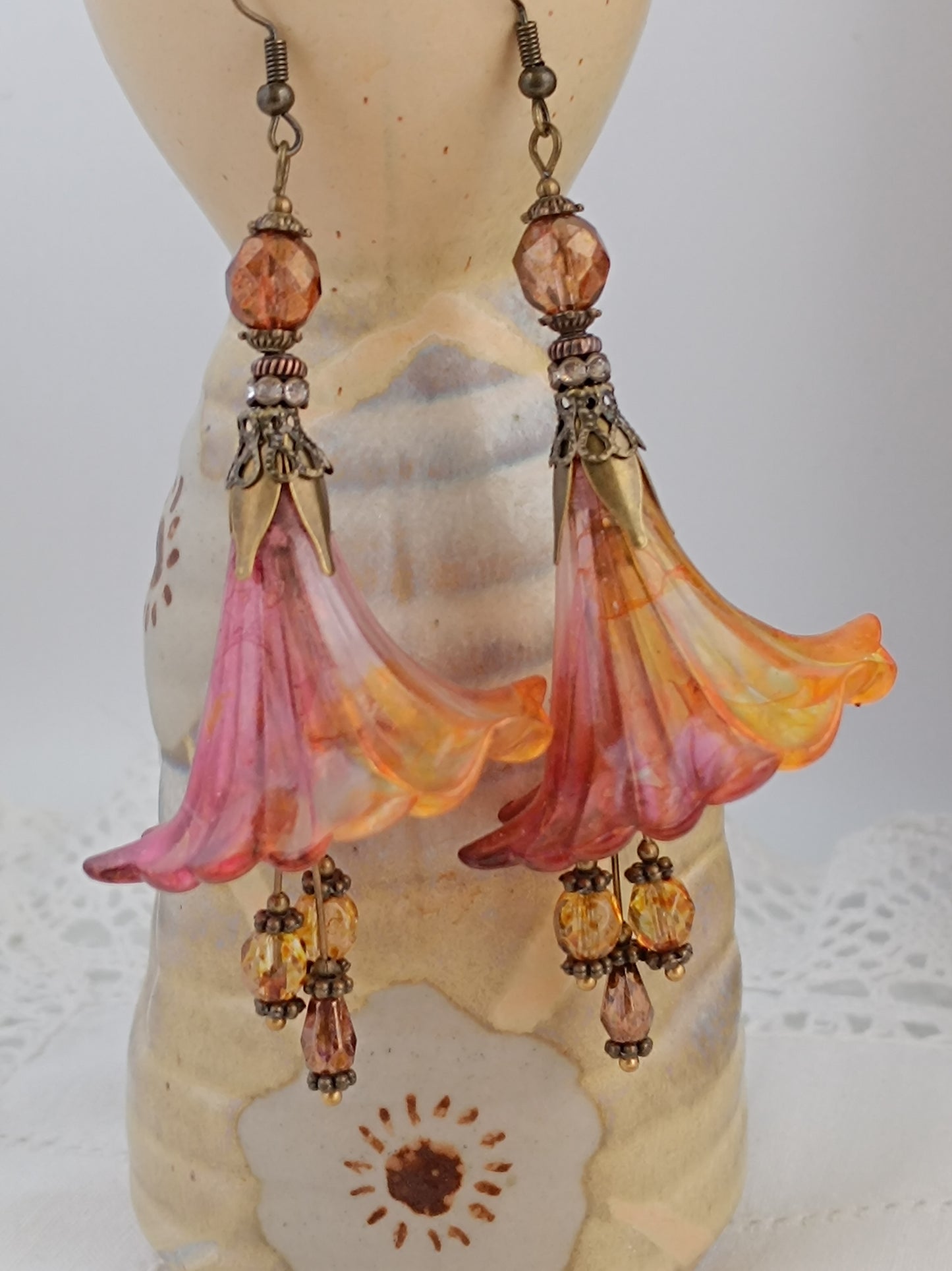 Boucles d'Oreilles Fleurs Lucite XXL - Perles Verre Tchèque