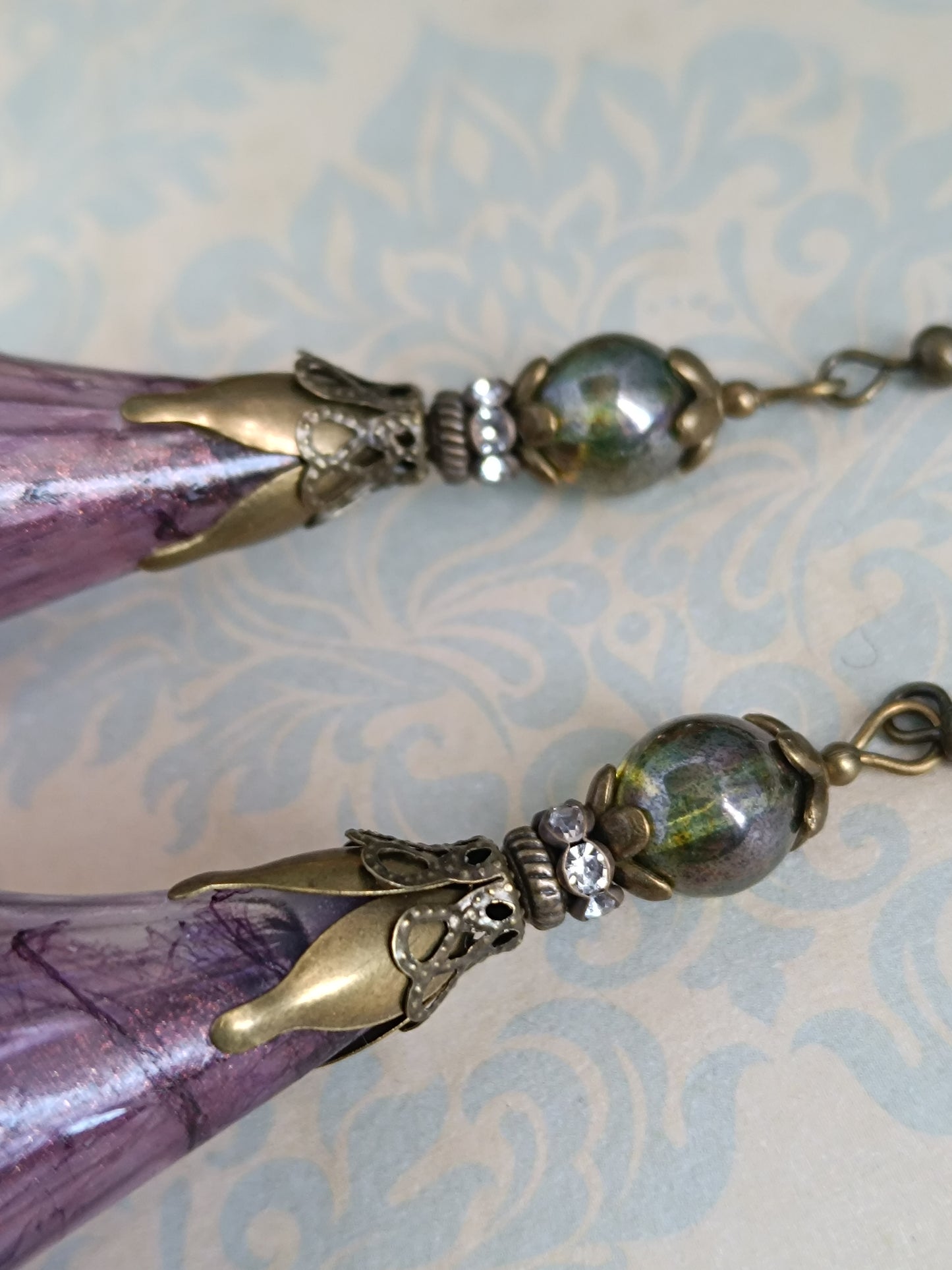 Boucles d'oreilles pendantes fleurs féeriques, bijoux xxl