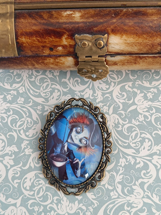 Broche Chapelier Fou Alice - Cabochon Bronze Excentrique