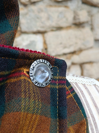 Tour de cou tartan laine velours côtelé bordeaux et grand bouton vintage métal et nacre