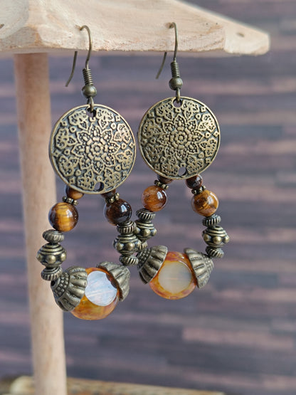 Boucles d’oreilles bohème chic en bronze antique et perles de verre tchèque fait main