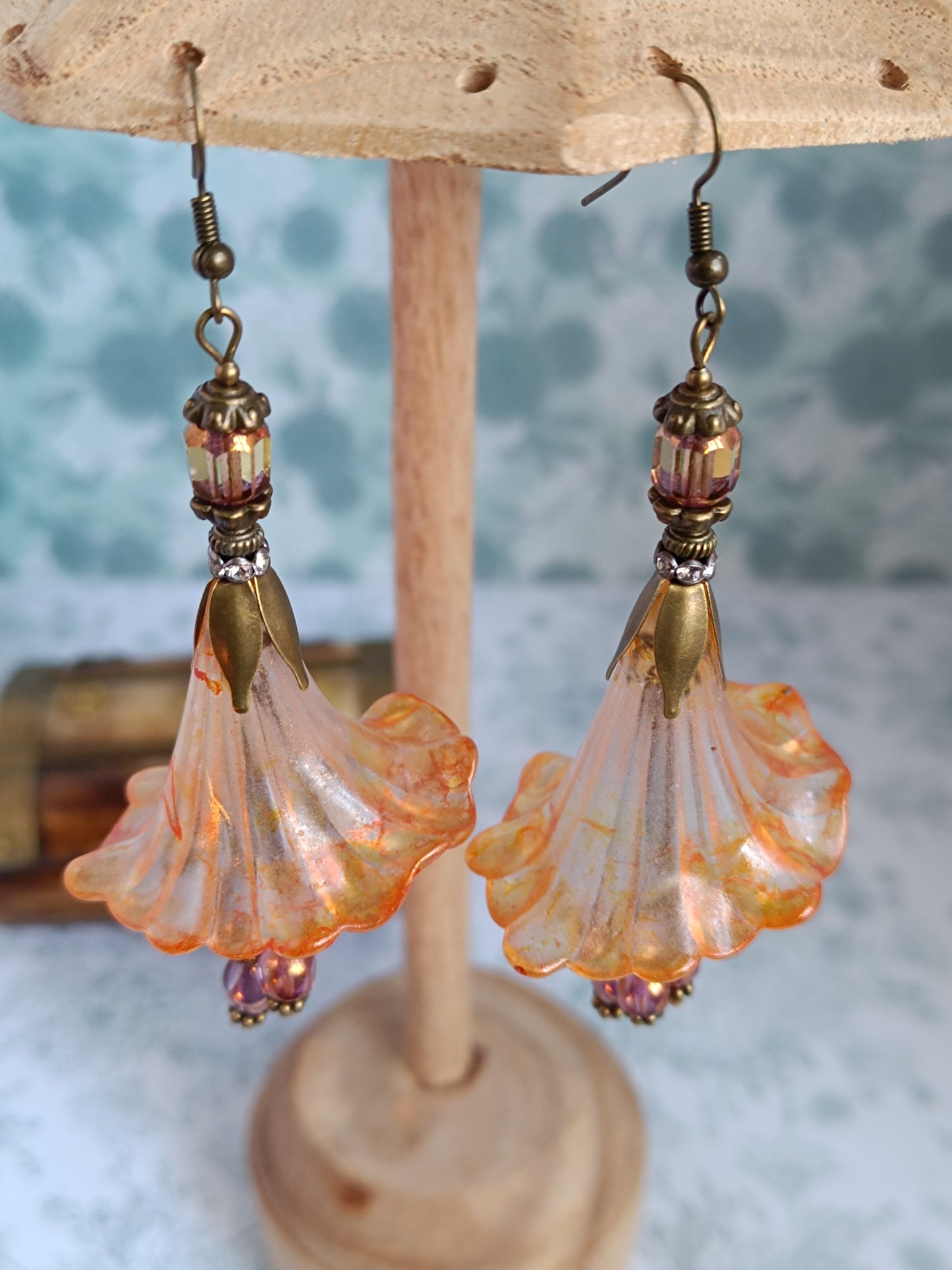 Boucles d'Oreilles Fleurs Lucite XXL - Perles Verre Tchèque
