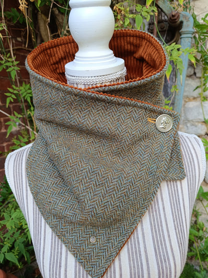 Tour de Cou Tweed Celtique Bleu Doré Velours Côtelé Marron Roux Bouton Vintage portrait de femme Fabrication Française