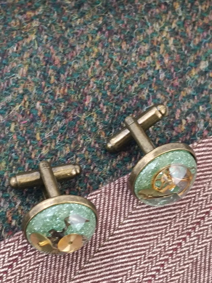 Boutons de manchette steampunk verts clairs
