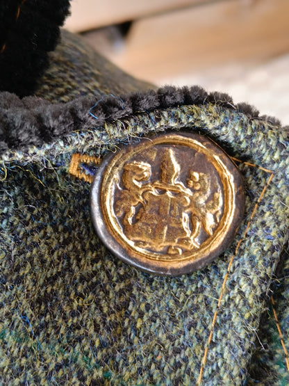 Tour de cou tweed celtique bleu vert doublé velours vert dark bouton blason héraldique vintage